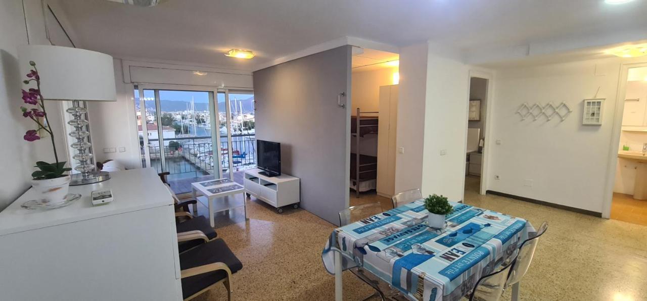 Apartamento Bahia III Емпуриабрава Екстериор снимка